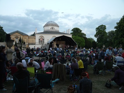 View from the back Chiswick House’s outdoor opera with Focus Opera.
